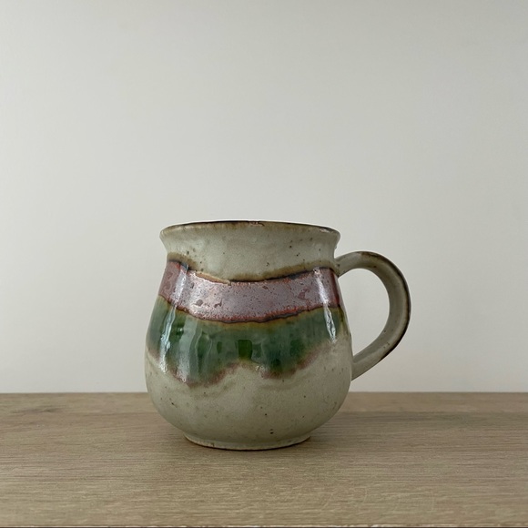 Vintage Pottery Mug - Picture 1 of 5